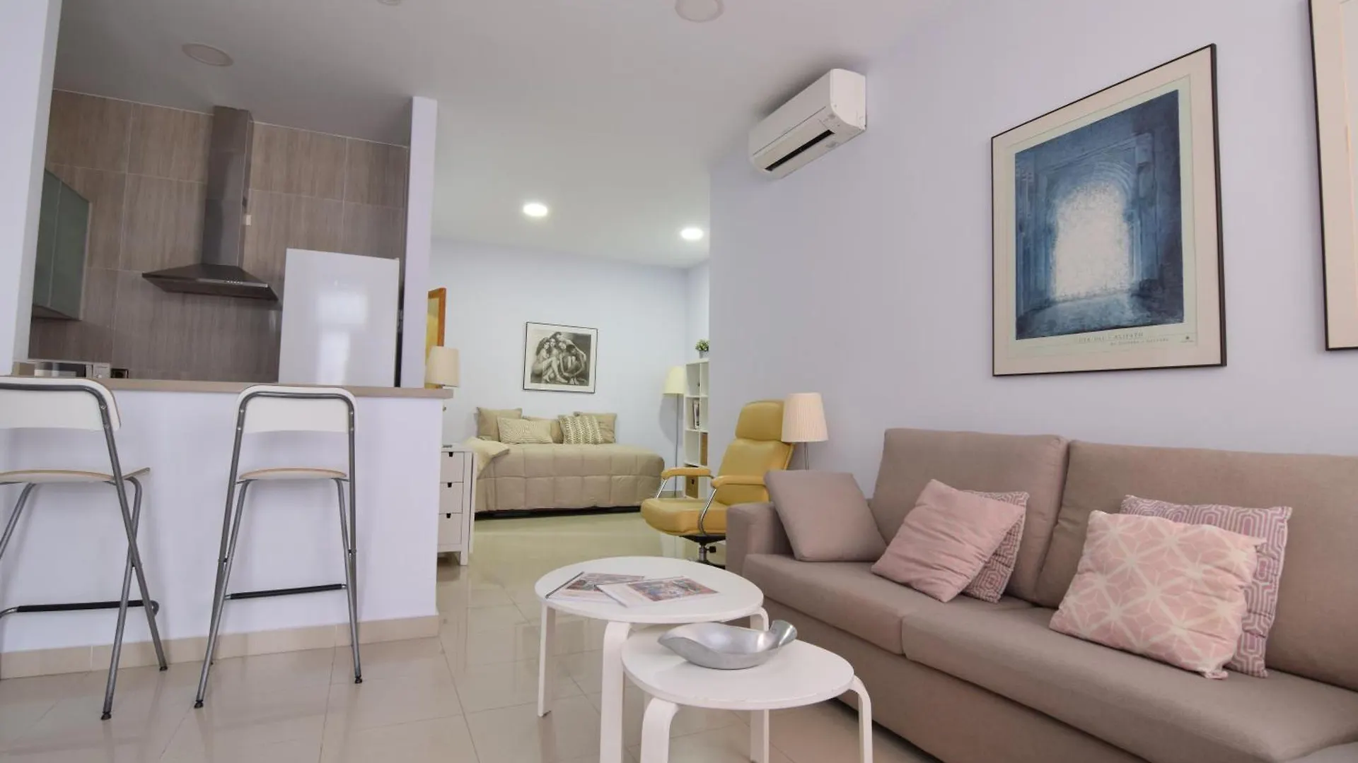 Apartamento Malagueta Gutenberg Malaga